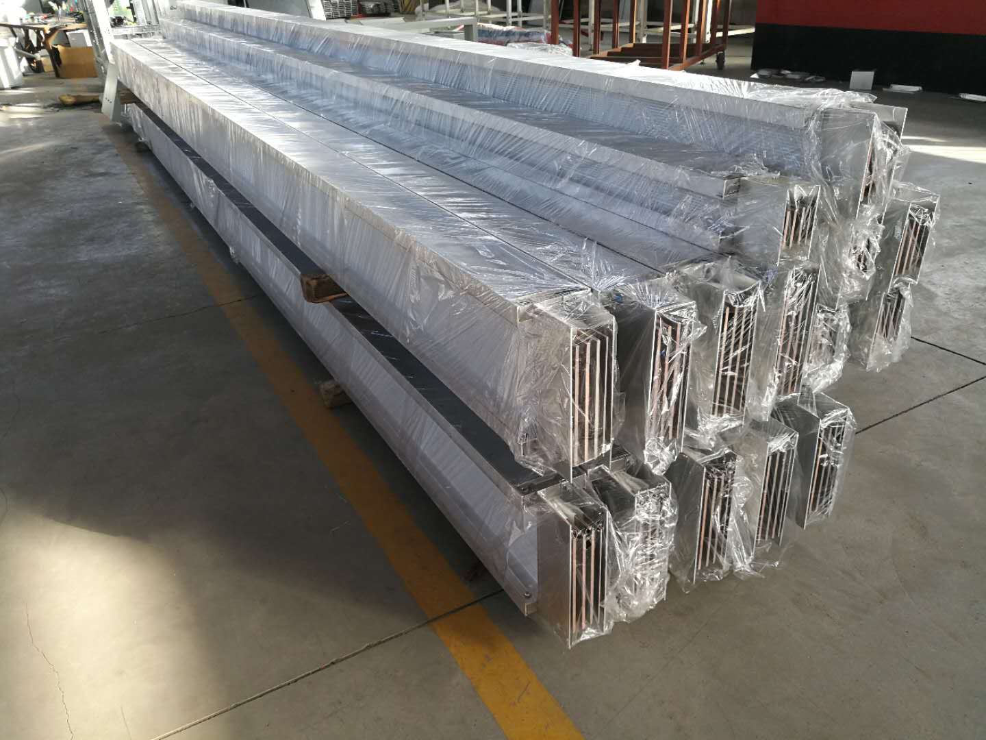 鋁鎂合金大跨距母線3